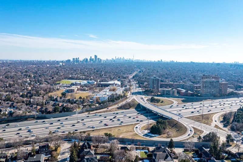 Highway 401 through North York